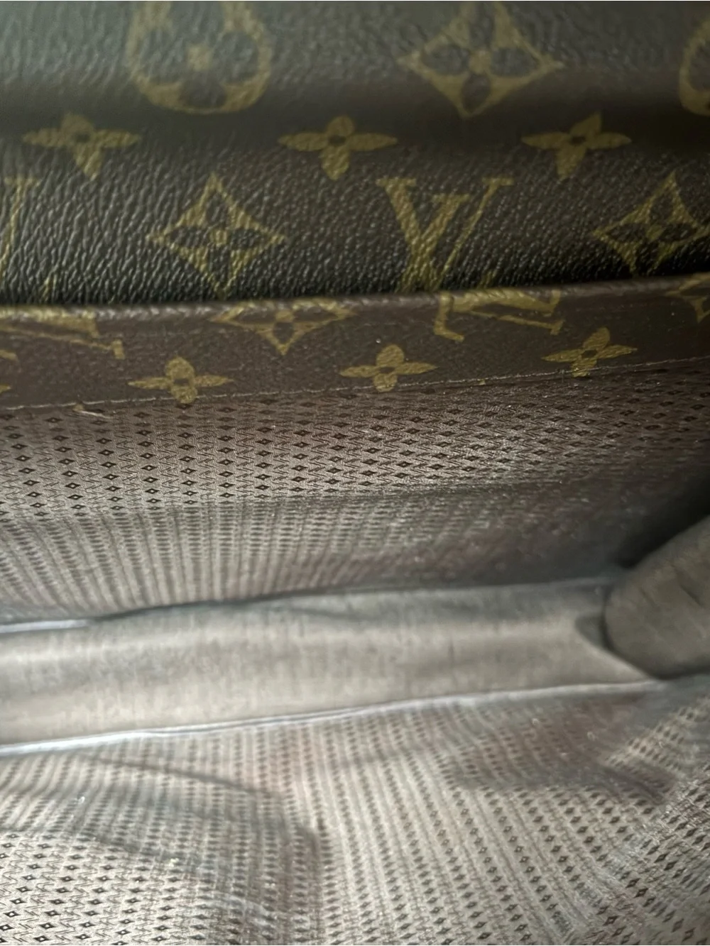 LOUIS VUITTON Monogram Serviette Conseiller Briefcase VINTAGE 1980’s LV